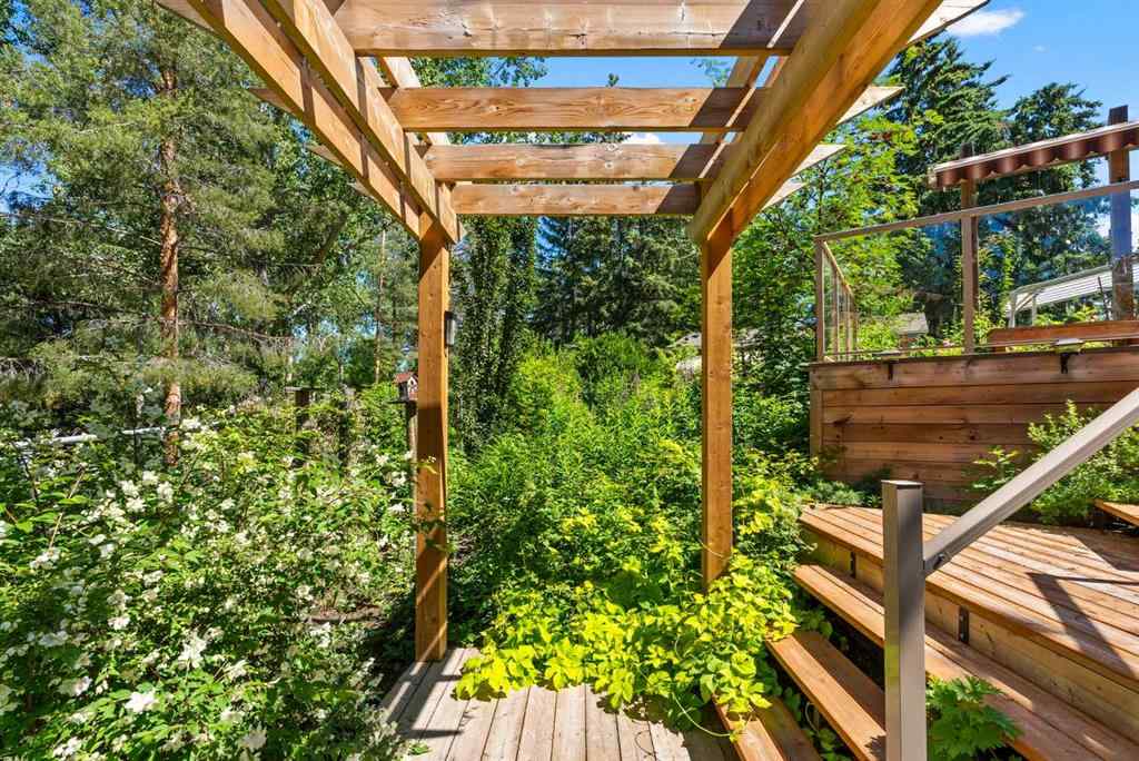 MLS® A2245460 - 210 Dalgleish Bay NW in Dalhousie Calgary, Residential
