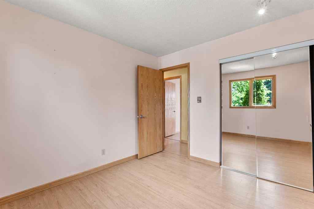 MLS® A2245460 - 210 Dalgleish Bay NW in Dalhousie Calgary, Residential