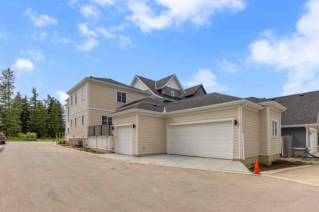 MLS® A2245462 - 210 Alexandria Green SW in Currie Barracks Calgary, Residential