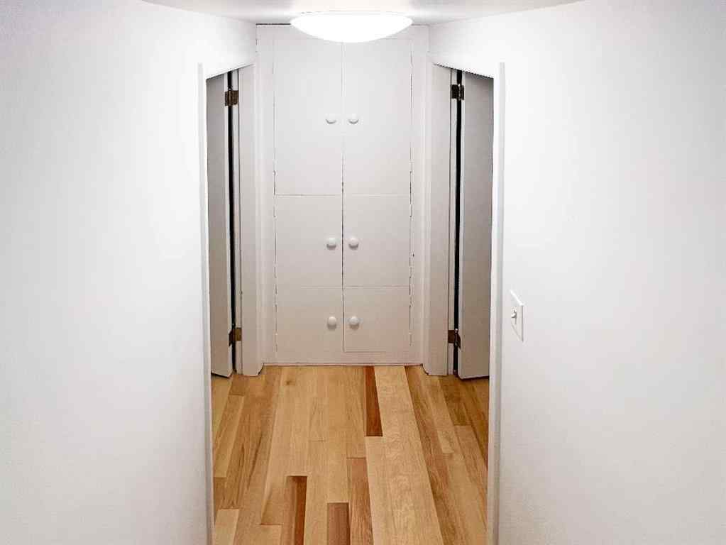 MLS® A2245468 - 85 Malibou Road SW in Meadowlark Park Calgary, Residential
