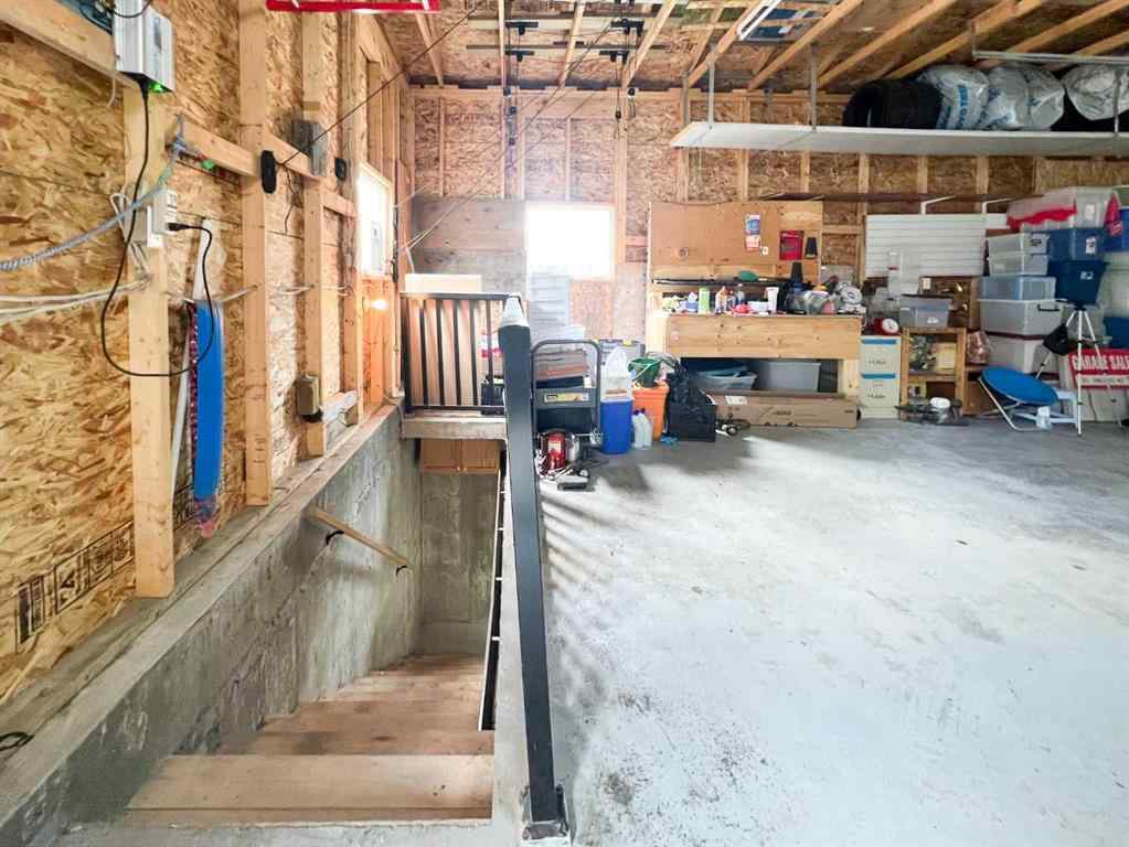 MLS® A2245468 - 85 Malibou Road SW in Meadowlark Park Calgary, Residential