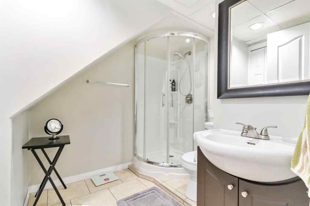 MLS® A2245469 - 129 Ermine Crescent  in Thickwood Fort McMurray, Residential