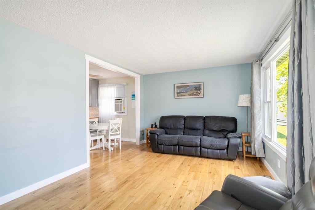 MLS® A2245469 - 129 Ermine Crescent  in Thickwood Fort McMurray, Residential
