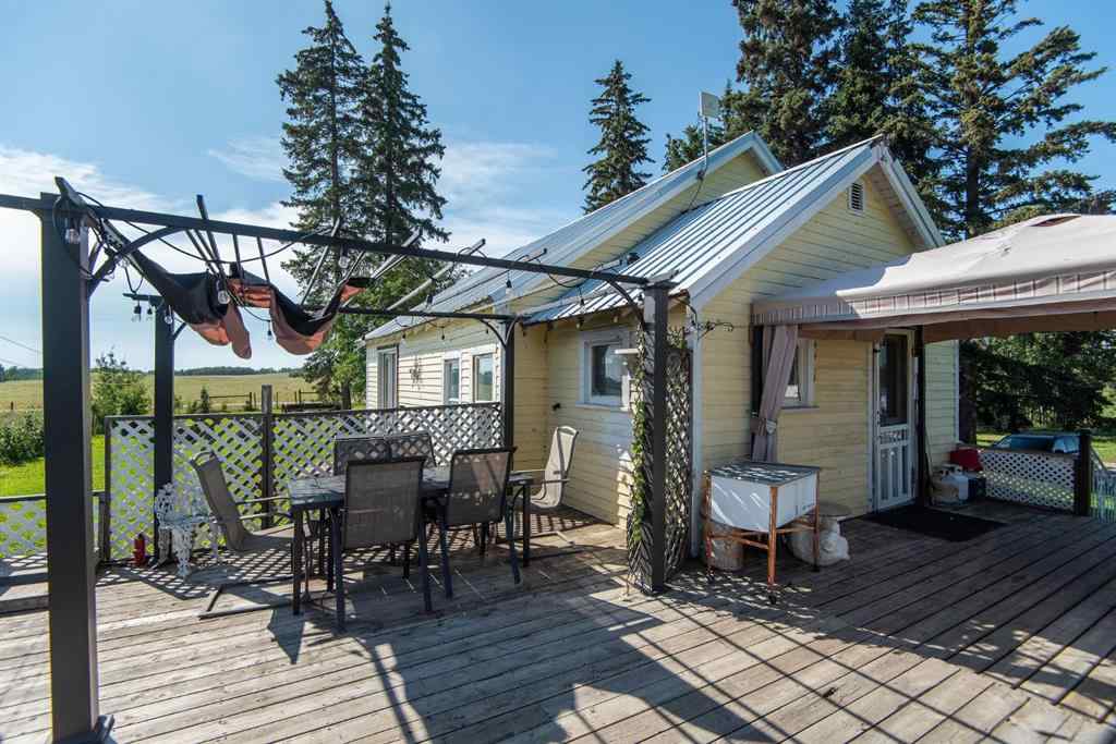 MLS® A2245473 - 39511 Range Road 40 Range  in NONE Rural Lacombe County, Residential