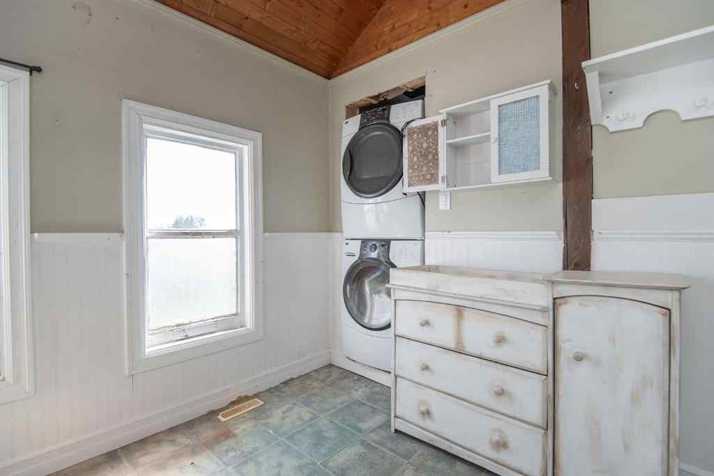 MLS® A2245473 - 39511 Range Road 40 Range  in NONE Rural Lacombe County, Residential
