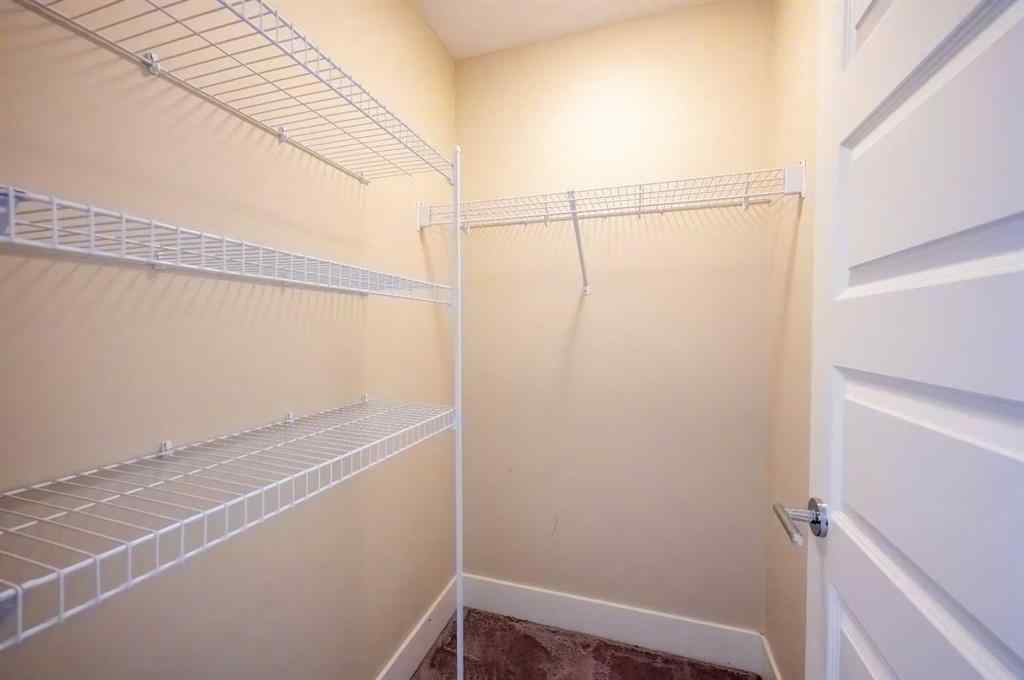 MLS® A2245476 - 22 Quarry Lane SE in Douglasdale/Glen Calgary, Residential