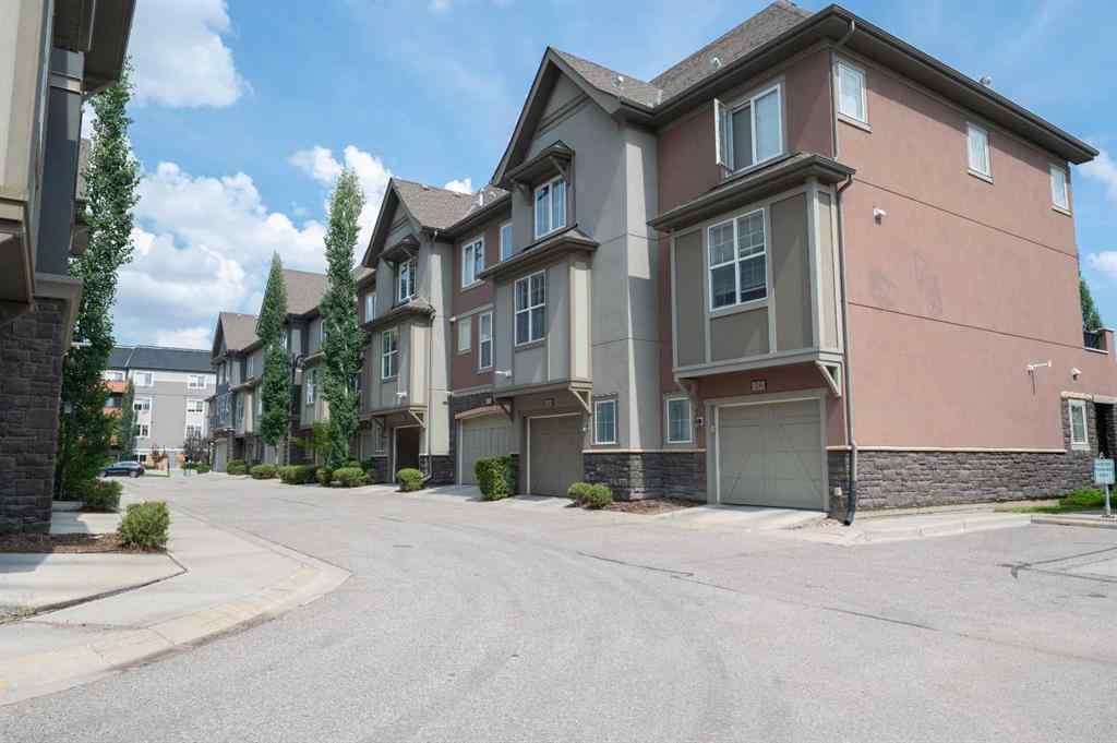 MLS® A2245476 - 22 Quarry Lane SE in Douglasdale/Glen Calgary, Residential