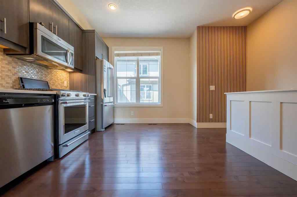 MLS® A2245476 - 22 Quarry Lane SE in Douglasdale/Glen Calgary, Residential