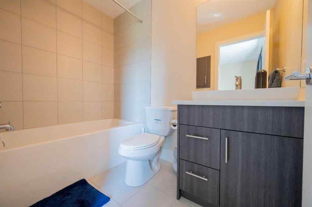 MLS® A2245476 - 22 Quarry Lane SE in Douglasdale/Glen Calgary, Residential
