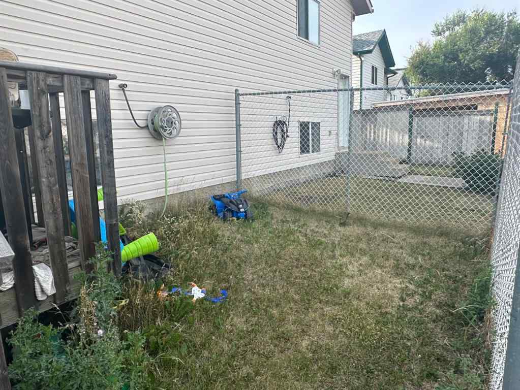 MLS® A2245481 - 12516 97A Street  in Scenic Ridge Grande Prairie, Residential
