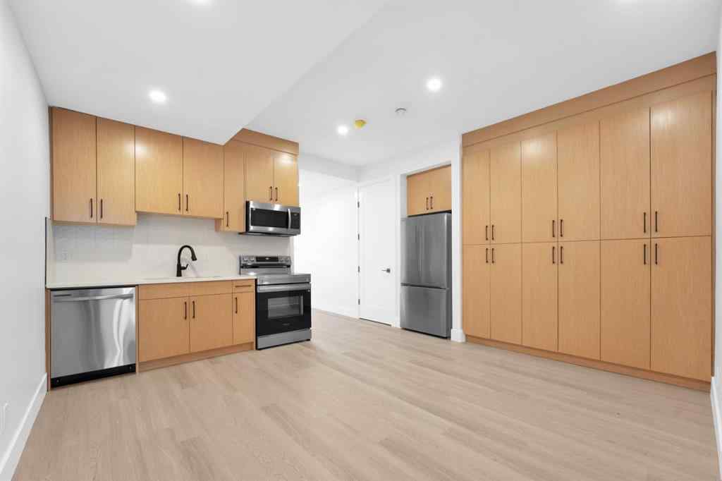 MLS® A2245496 - 432 23 Avenue NW in Mount Pleasant Calgary, Residential