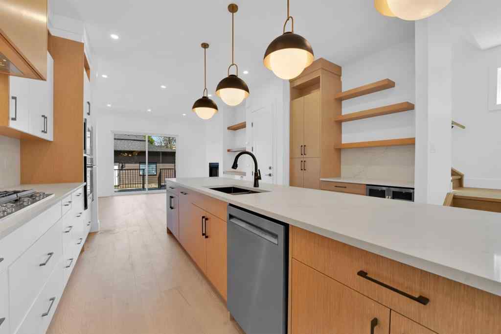 MLS® A2245496 - 432 23 Avenue NW in Mount Pleasant Calgary, Residential