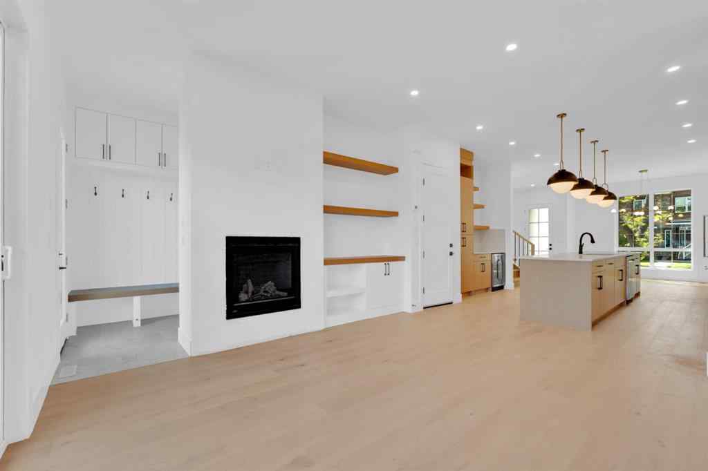 MLS® A2245496 - 432 23 Avenue NW in Mount Pleasant Calgary, Residential