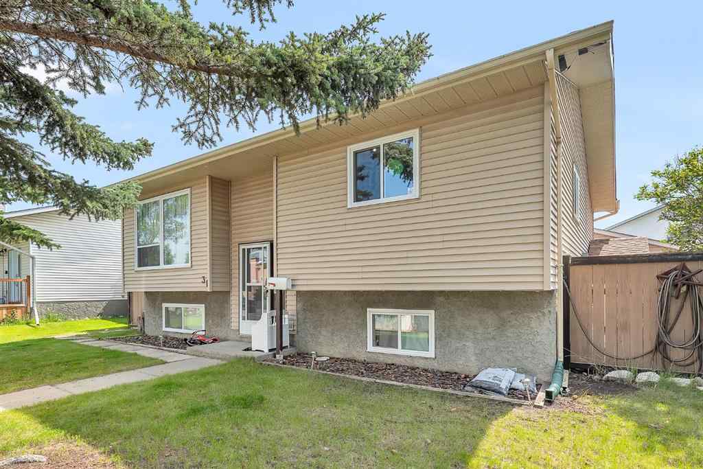 MLS® A2245500 - 31 West Edge Road  in West Valley Cochrane, Residential