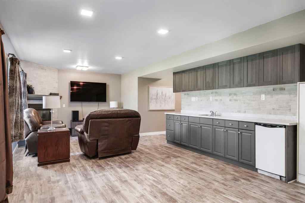 MLS® A2245502 - 33 Cranwell Place SE in Cranston Calgary, Residential