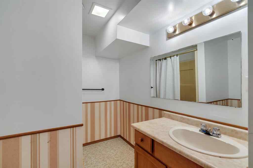 MLS® A2245505 - 127 Falshire Way NE in Falconridge Calgary, Residential