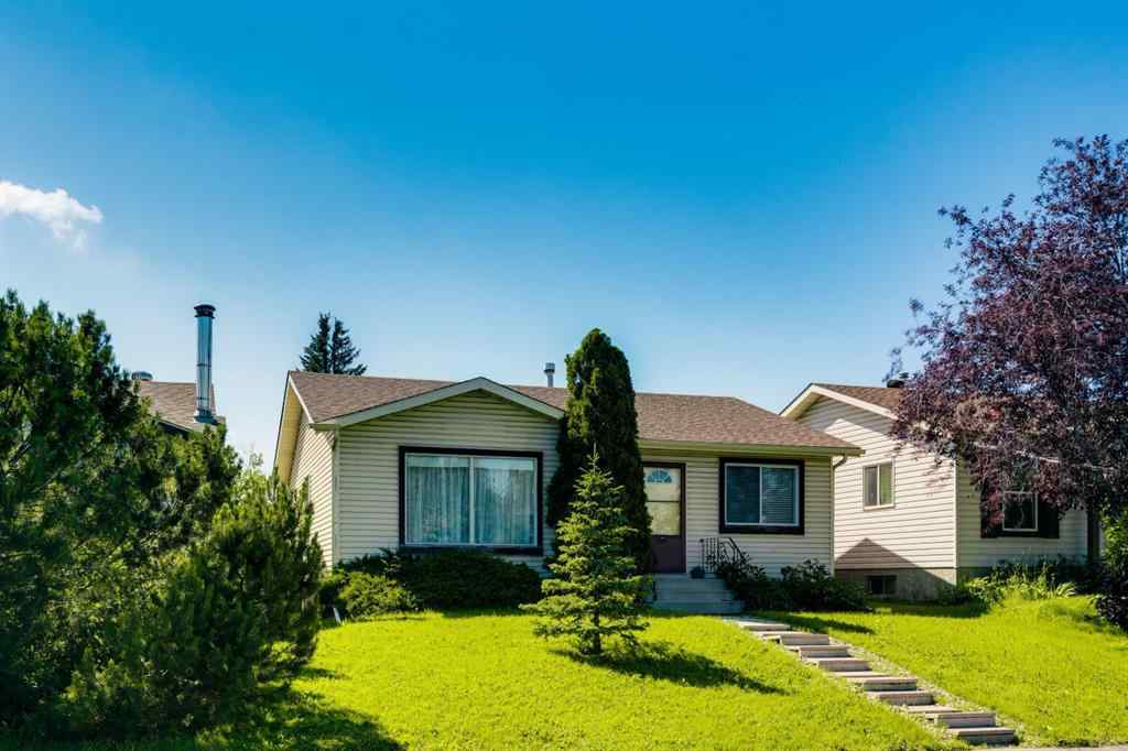 MLS® A2245505 - 127 Falshire Way NE in Falconridge Calgary, Residential