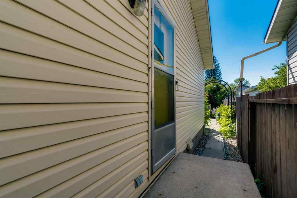 MLS® A2245505 - 127 Falshire Way NE in Falconridge Calgary, Residential