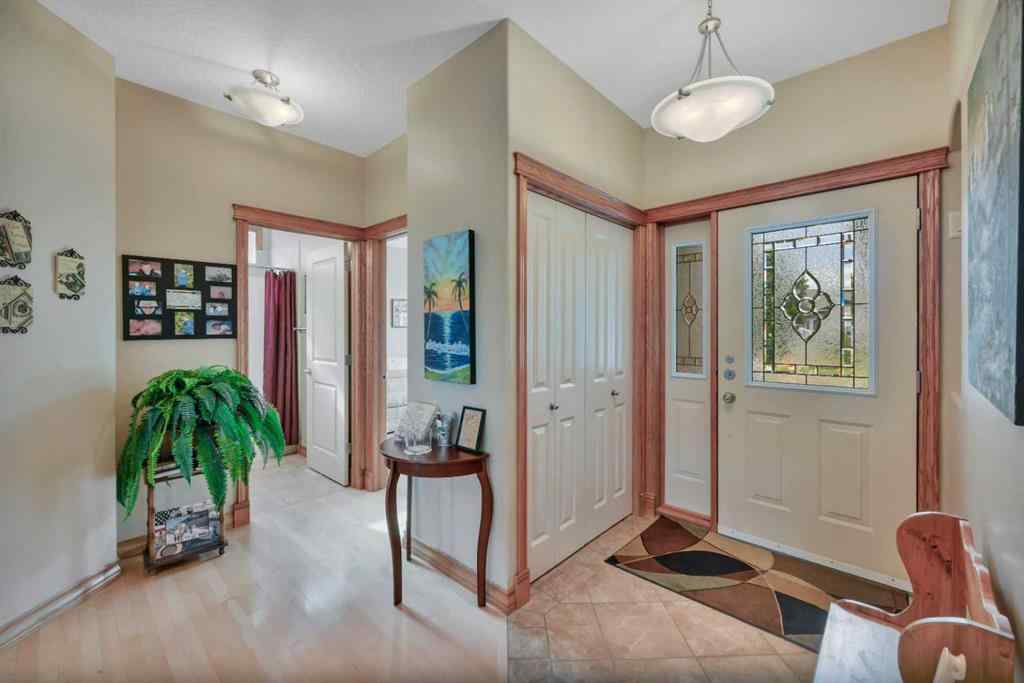 MLS® A2245511 - 160 Daniel Crescent  in Devonshire Red Deer, Residential