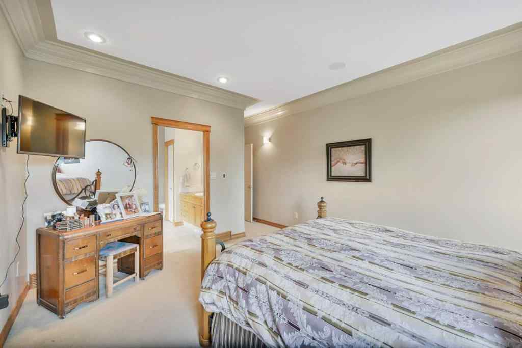 MLS® A2245511 - 160 Daniel Crescent  in Devonshire Red Deer, Residential