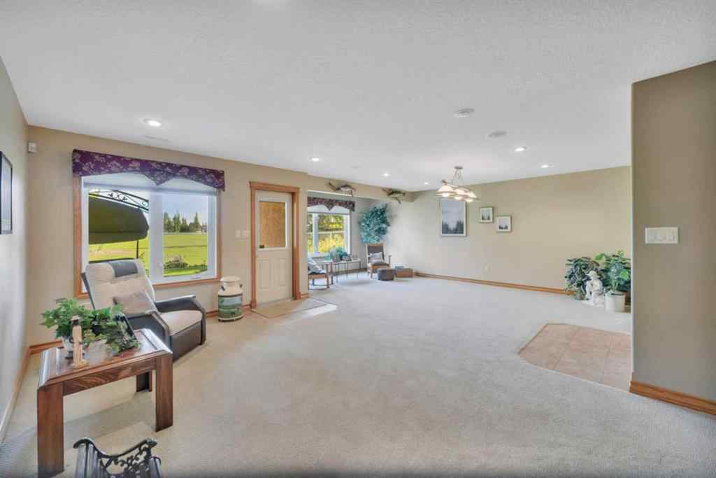 MLS® A2245511 - 160 Daniel Crescent  in Devonshire Red Deer, Residential