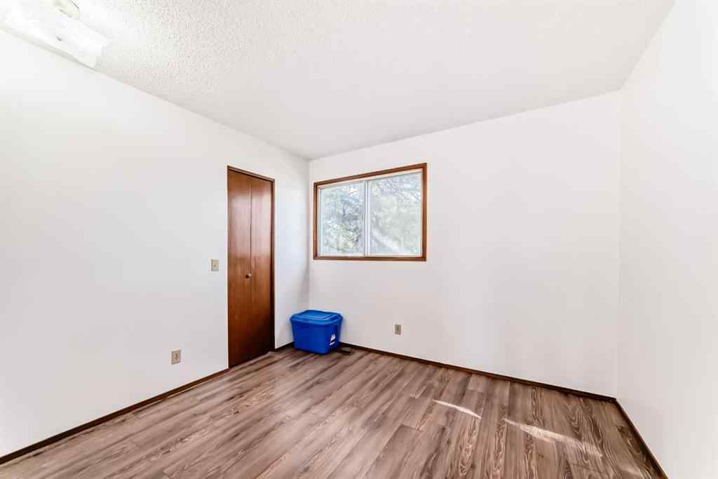 MLS® A2245518 - 6203 Rundlehorn Drive NE in Pineridge Calgary, Residential