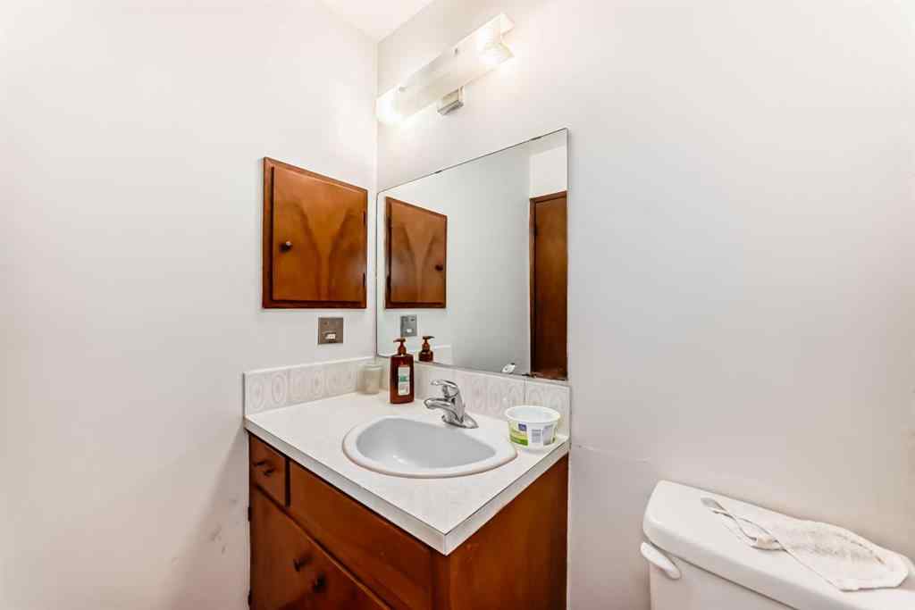 MLS® A2245518 - 6203 Rundlehorn Drive NE in Pineridge Calgary, Residential