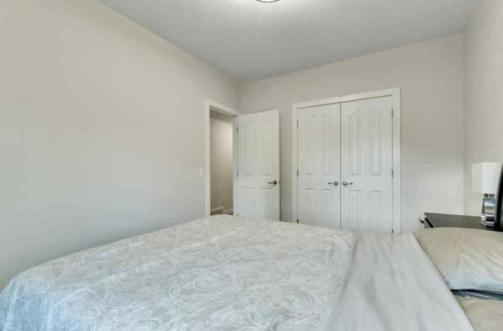 MLS® A2245526 - 117 rainbow falls Heath  in Rainbow Falls Chestermere, Residential