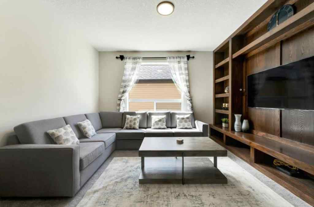 MLS® A2245526 - 117 rainbow falls Heath  in Rainbow Falls Chestermere, Residential