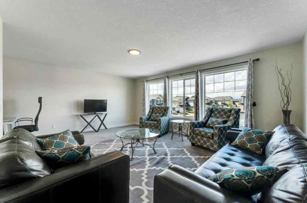 MLS® A2245526 - 117 rainbow falls Heath  in Rainbow Falls Chestermere, Residential