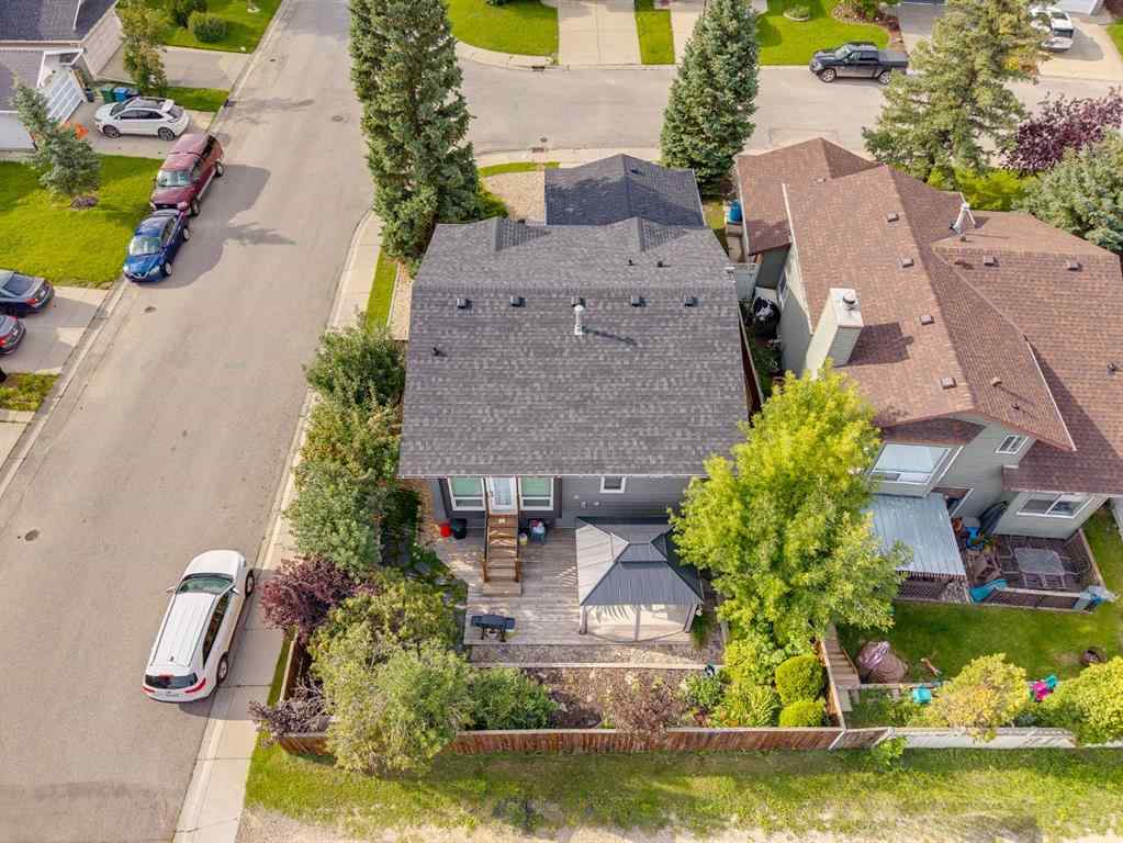 MLS® A2245536 - 158 Riverglen Close SE in Riverbend Calgary, Residential