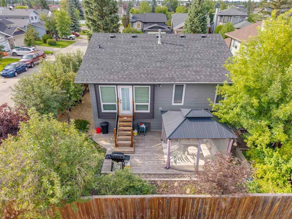 MLS® A2245536 - 158 Riverglen Close SE in Riverbend Calgary, Residential