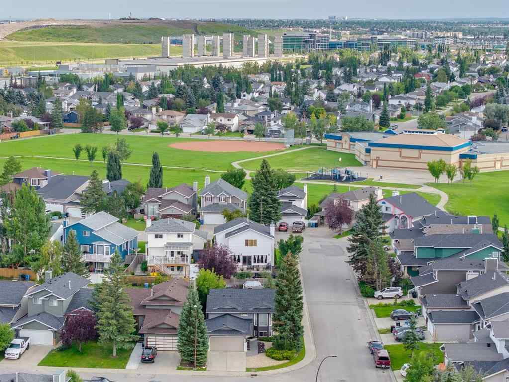 MLS® A2245536 - 158 Riverglen Close SE in Riverbend Calgary, Residential