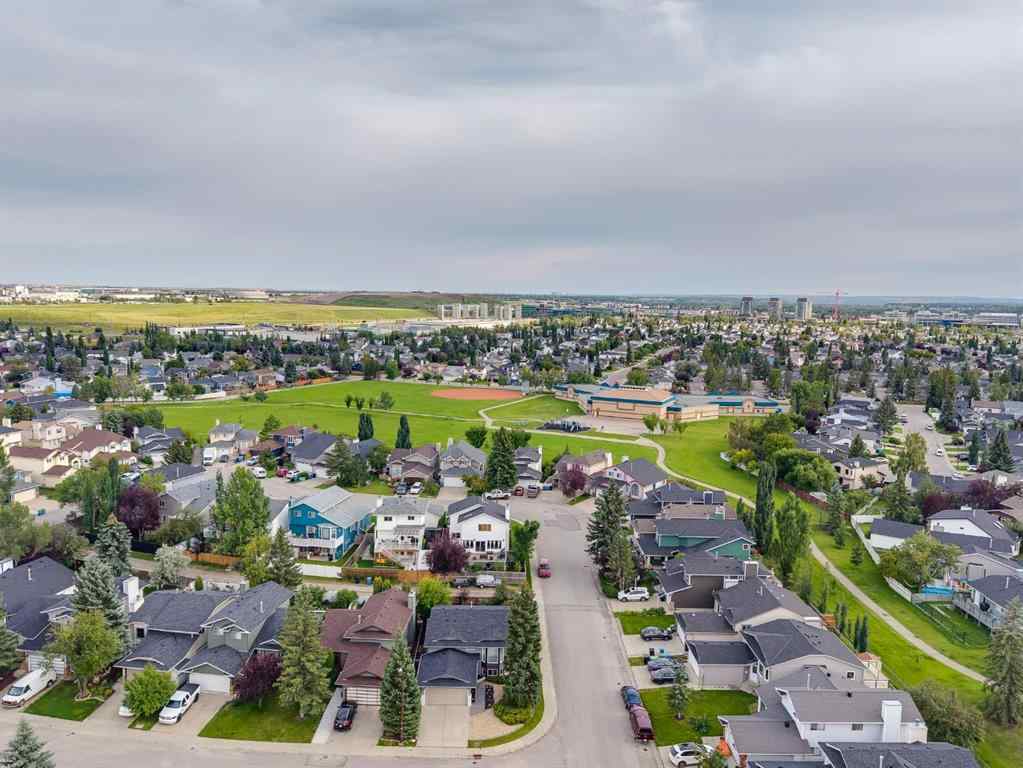 MLS® A2245536 - 158 Riverglen Close SE in Riverbend Calgary, Residential