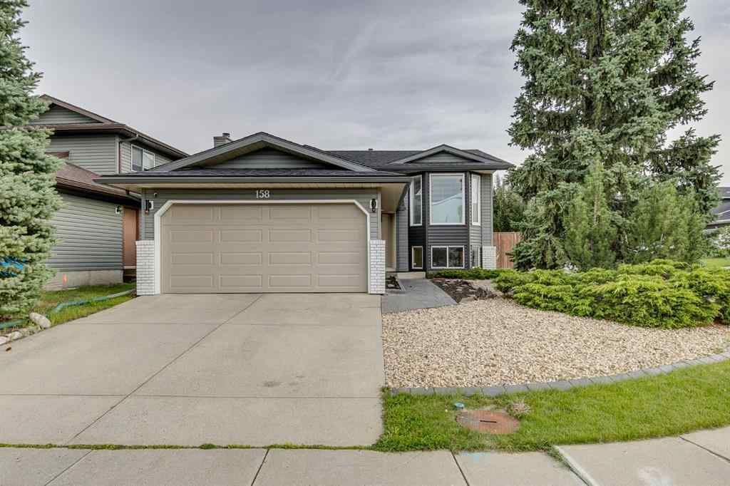 MLS® A2245536 - 158 Riverglen Close SE in Riverbend Calgary, Residential
