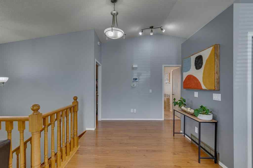 MLS® A2245536 - 158 Riverglen Close SE in Riverbend Calgary, Residential