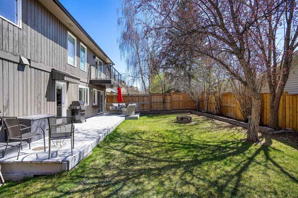 MLS® A2245538 - 23 deerbrook Road SE in Deer Run Calgary, Residential