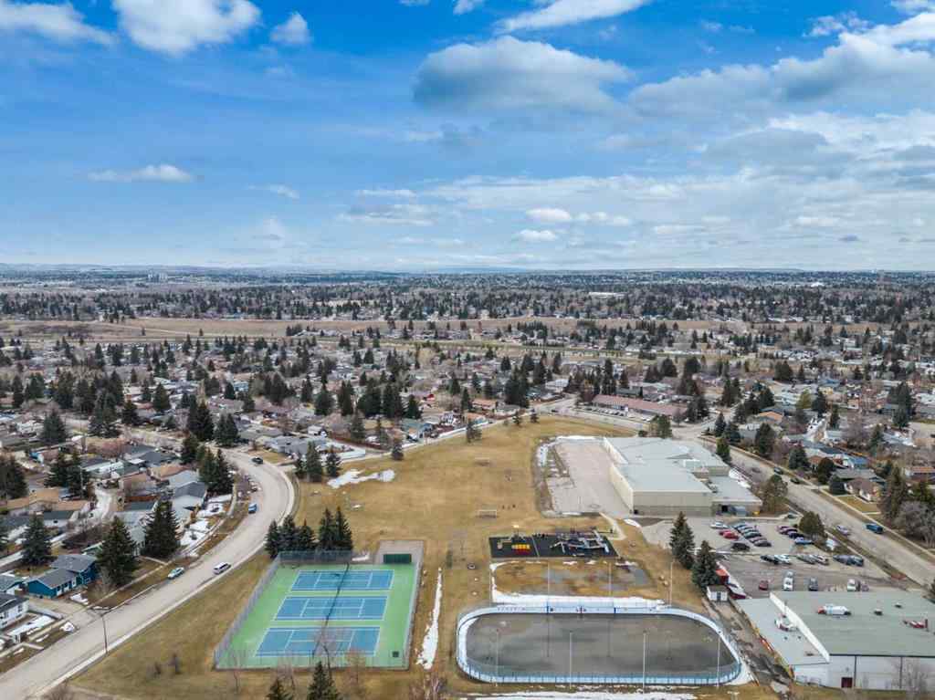 MLS® A2245538 - 23 deerbrook Road SE in Deer Run Calgary, Residential