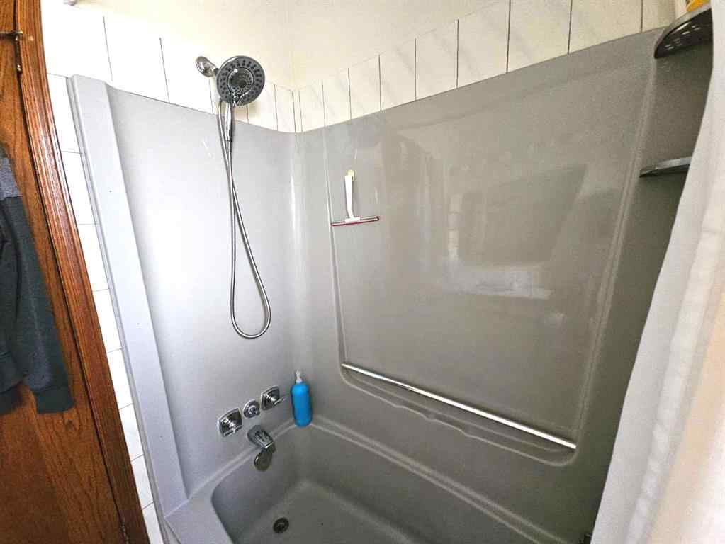 MLS® A2245539 - 125 Sherwood Place W in Ridgewood Lethbridge, Residential