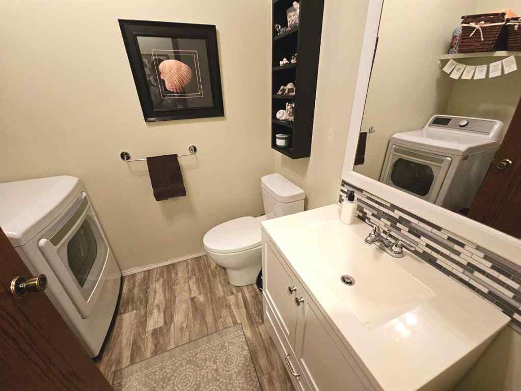 MLS® A2245539 - 125 Sherwood Place W in Ridgewood Lethbridge, Residential