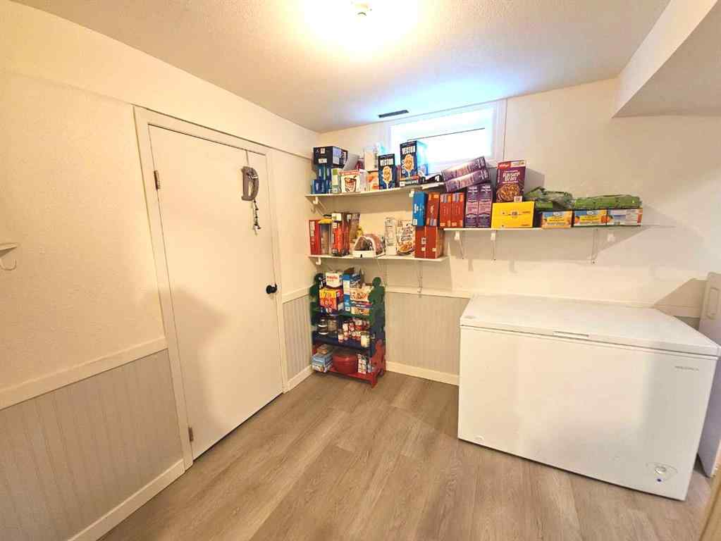 MLS® A2245539 - 125 Sherwood Place W in Ridgewood Lethbridge, Residential