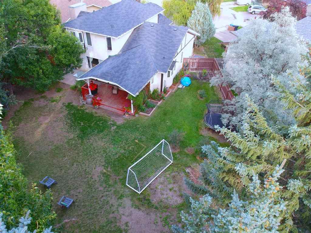 MLS® A2245539 - 125 Sherwood Place W in Ridgewood Lethbridge, Residential