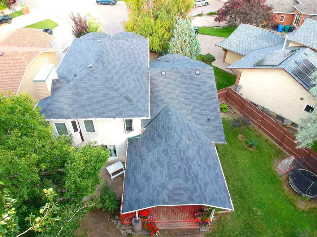 MLS® A2245539 - 125 Sherwood Place W in Ridgewood Lethbridge, Residential