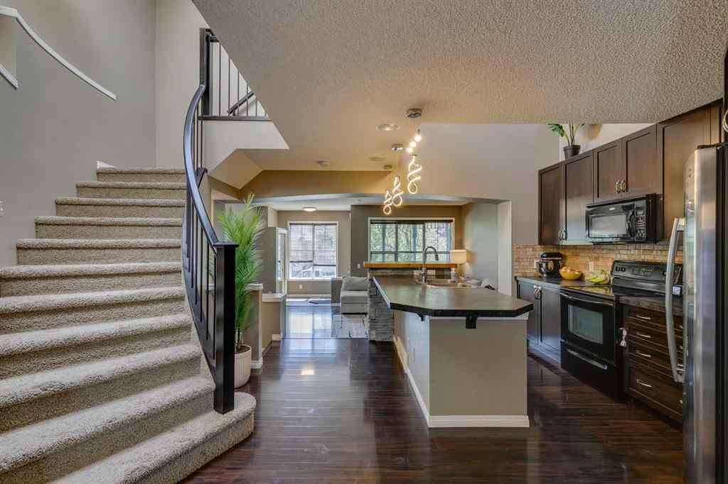 MLS® A2245552 - 30 Auburn Bay View SE in Auburn Bay Calgary, Residential