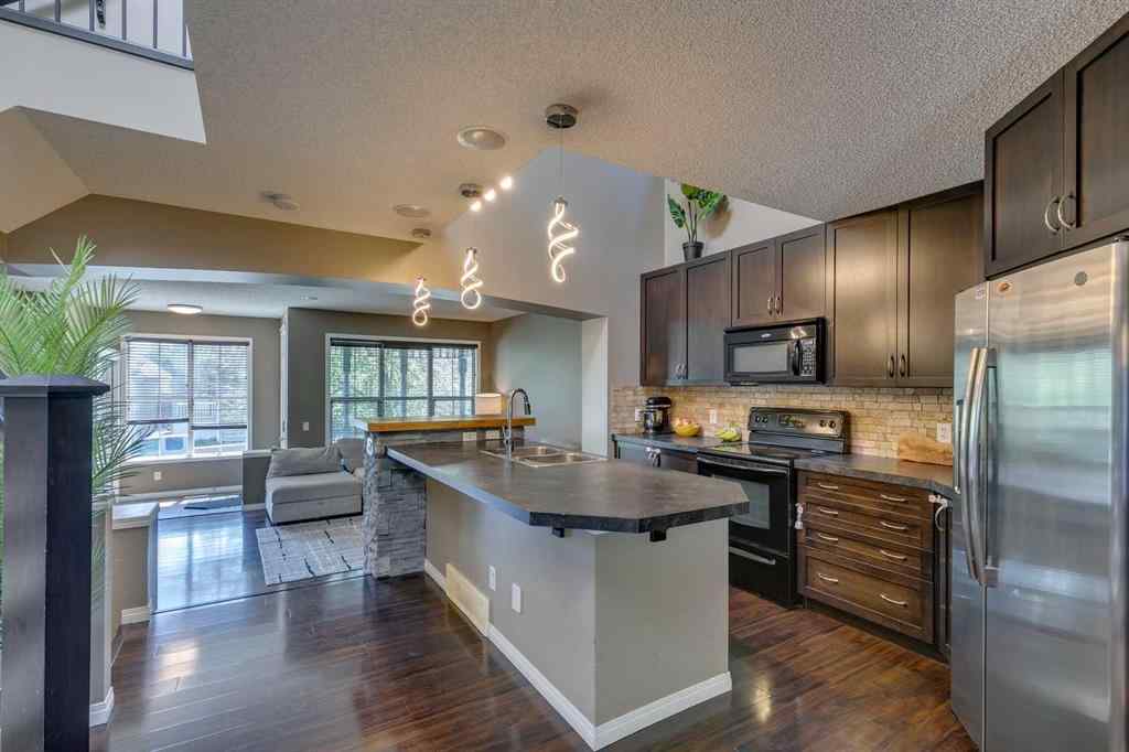 MLS® A2245552 - 30 Auburn Bay View SE in Auburn Bay Calgary, Residential
