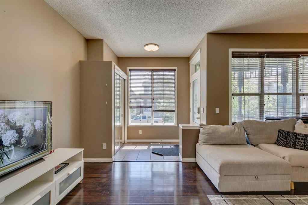 MLS® A2245552 - 30 Auburn Bay View SE in Auburn Bay Calgary, Residential