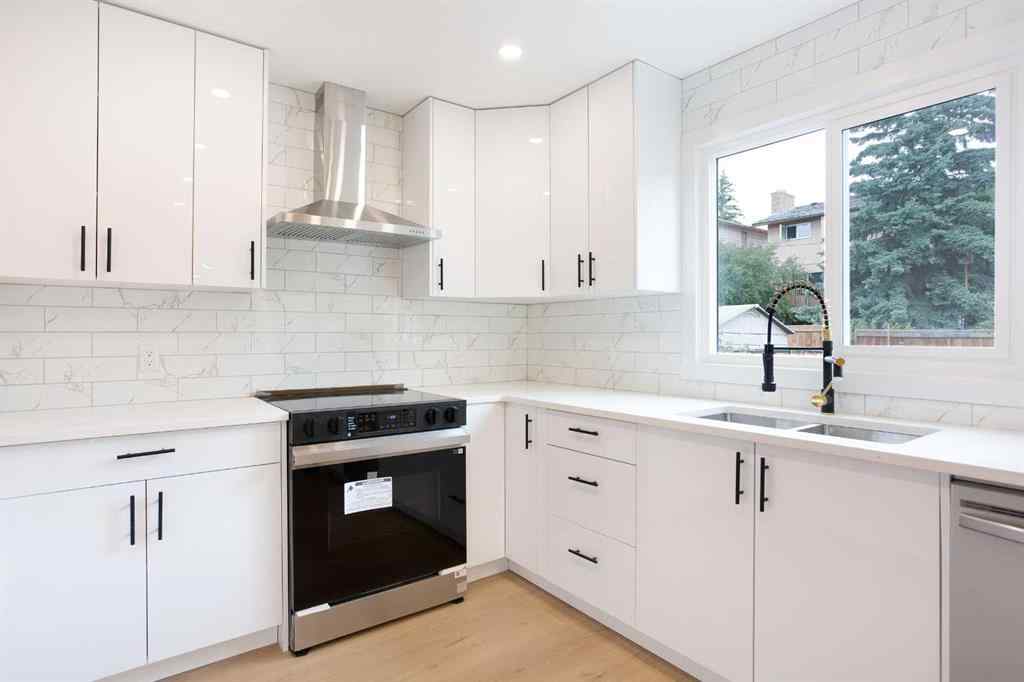 MLS® A2245556 - 24 Hawkwood Crescent NW in Hawkwood Calgary, Residential