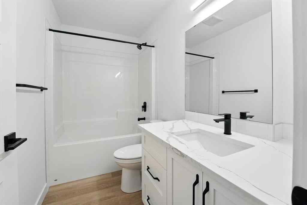 MLS® A2245560 - 42 Earl Close   in Evergreen Red Deer, Residential