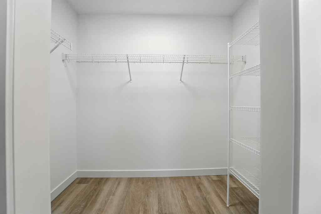 MLS® A2245560 - 42 Earl Close   in Evergreen Red Deer, Residential