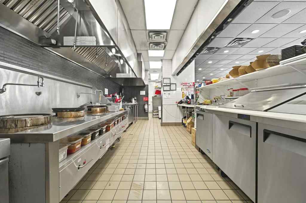 MLS® A2245562 -     in  Calgary, Commercial